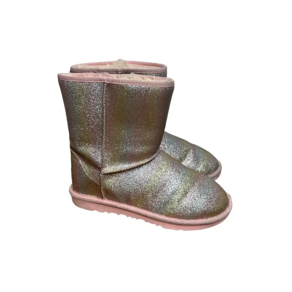 UGG Kids Classic II Glitter Boots Rainbow Pink Kids Size 5 Style 1130784K